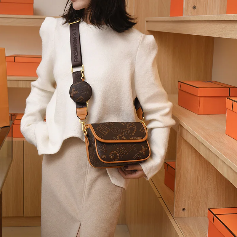 IVK Luxury Women's Shoulder Bags Designer Crossbody Shoulder Purses Handbag  Women Clutch Travel tote Bag