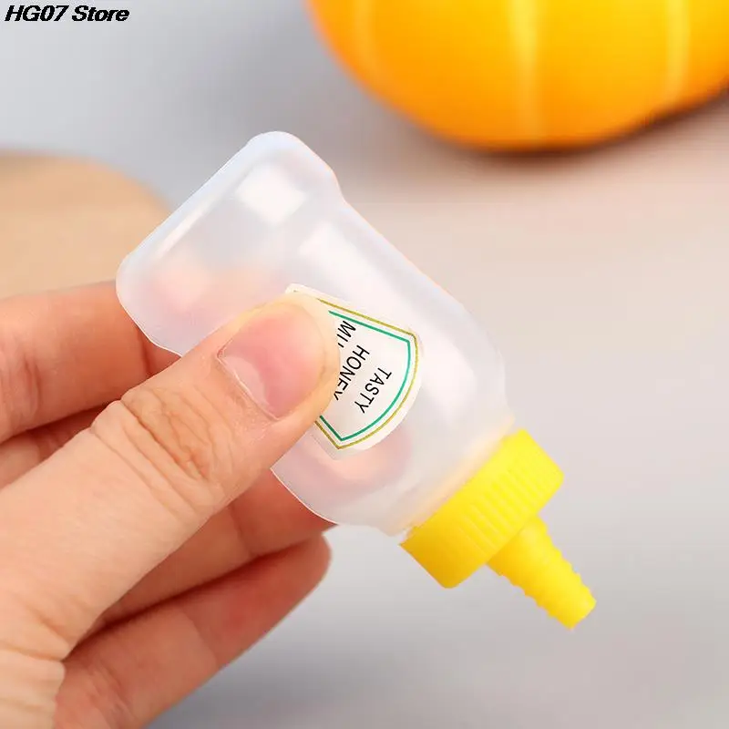 1PC 4Pcs Mini Cute Tomato Ketchup Bottle Portable Small Sauce Container Salad Dressing Container Pantry Containers For Bento Box