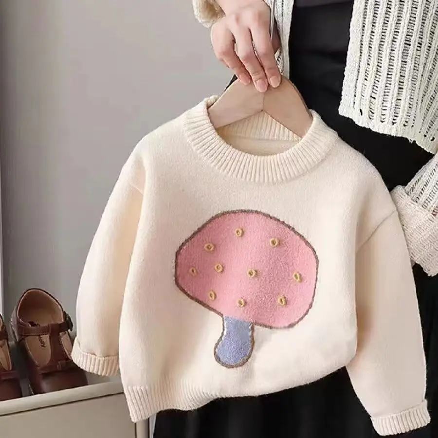 

New born Baby Girls Winter Flower Sweater Clothes 2023 Autumn Newborn Infant Clothing Pullover Knitted Kids Sweaters