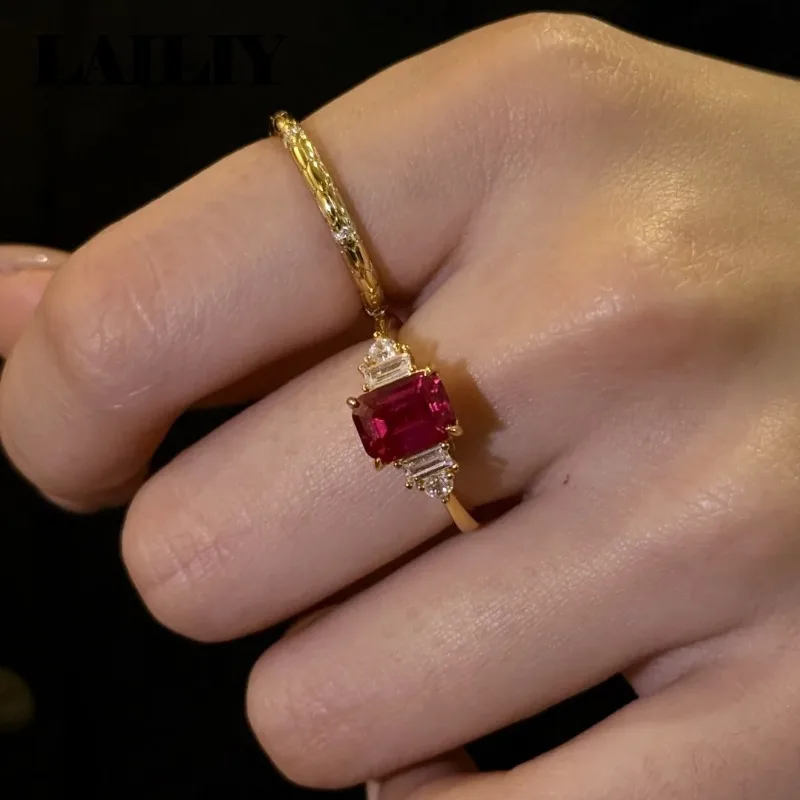 LAILIY 18K 골드 다이아몬드 사각형 비둘기알 모양 루비 조절 가능 반지 여성 패션 주얼리