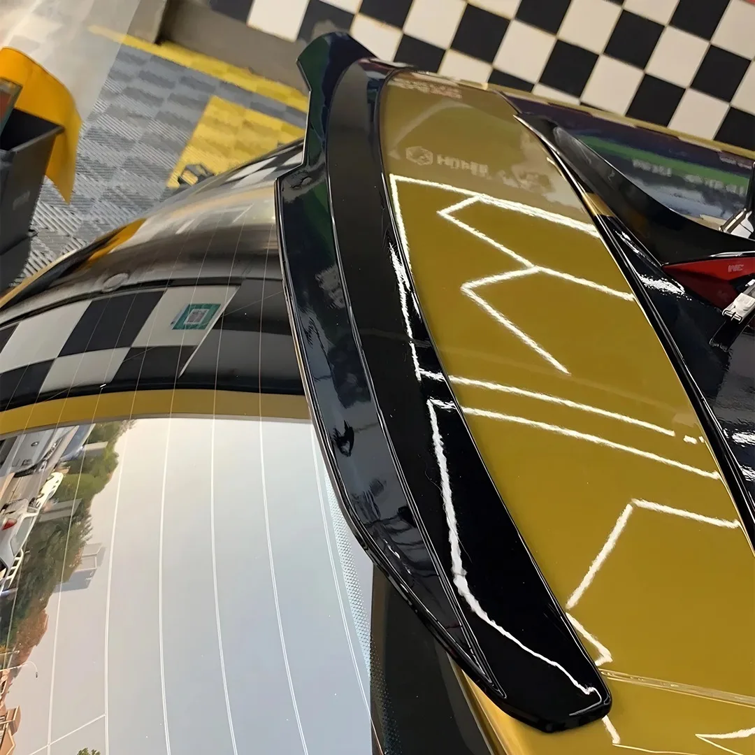 Spoiler per bagagliaio posteriore Ala del tetto Deflettore per diga d'aria Accessori per la messa a fuoco dell'aria Auto SUV Hatchback universali 99 cm Si adatta alla maggior parte dei veicoli - Image 3