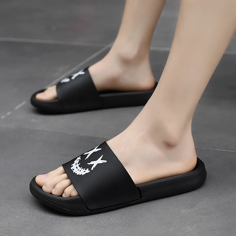 Fashion Men Slippers EVA Soft Sandals Men outdoor Home Flip Flops Slides Non-slip Summer Male Beach Sandals Platform Shoes