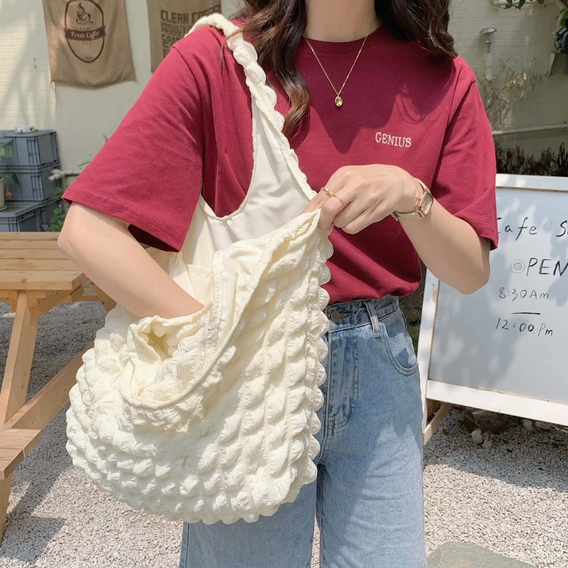 

Large Capacity Quilted Tote Bag Lightweight Winter Warm Down Cotton Padded Plaid Shoulder Bags Women Underarm Bags Puffy Handbag