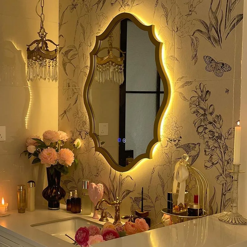 กระจกห้องน้ำทรงรีติดผนังพร้อมไฟ LED อัจฉริยะแบบสัมผัส รุ่น French Wood Luminous ปี 2025 พร้อมไฟส่องสว่าง 1