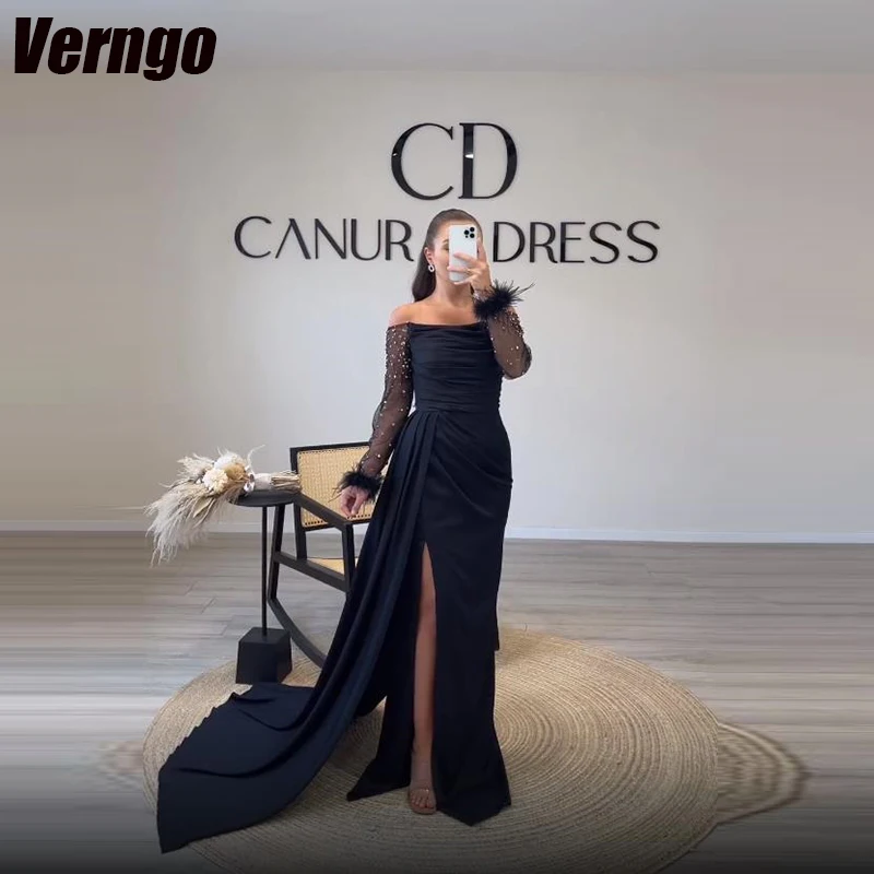 

Verngo Mermaid Black Evening Party Dresses Long Sleeves Strapless Satin Prom Dress Feather Beading Split Formal Occasion Gown