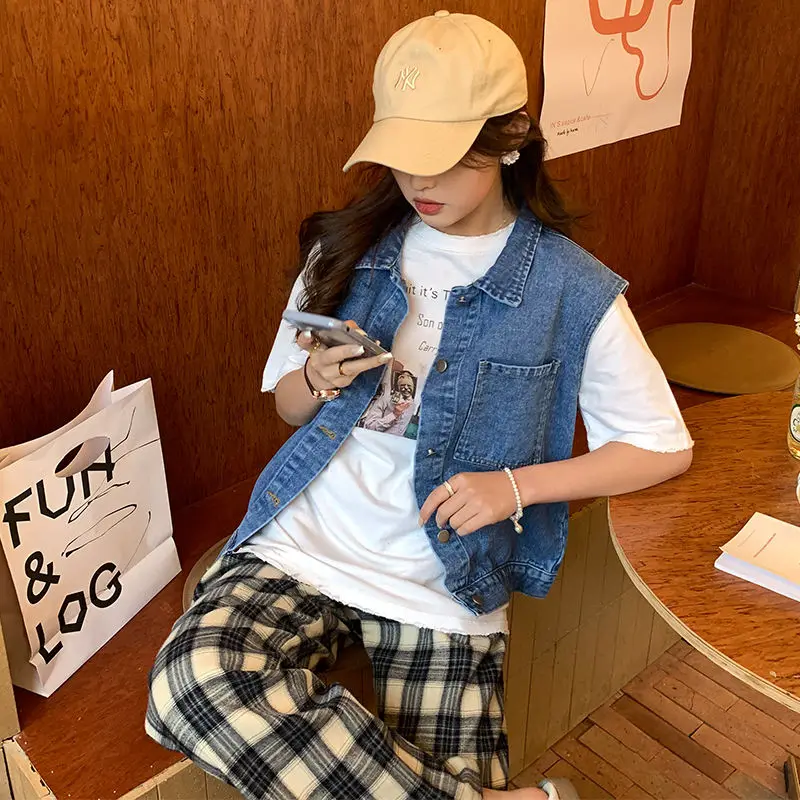 

Summer New Korean Fashion Pocket Short Denim Vest Women Casual Washed Blue Waistcoat Sleeveless Jacket Jeans Vests Female Q249