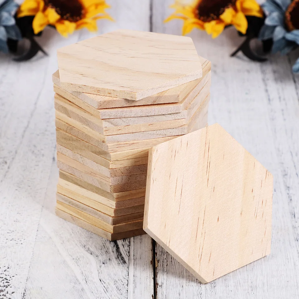 100pcs 30mm Hexagon Wood Chip Unfinished Wood Cutout Wood Slices Ornaments  Wood Pieces for Wooden Craft DIY Projects, Gift Tags,Painting, Writing