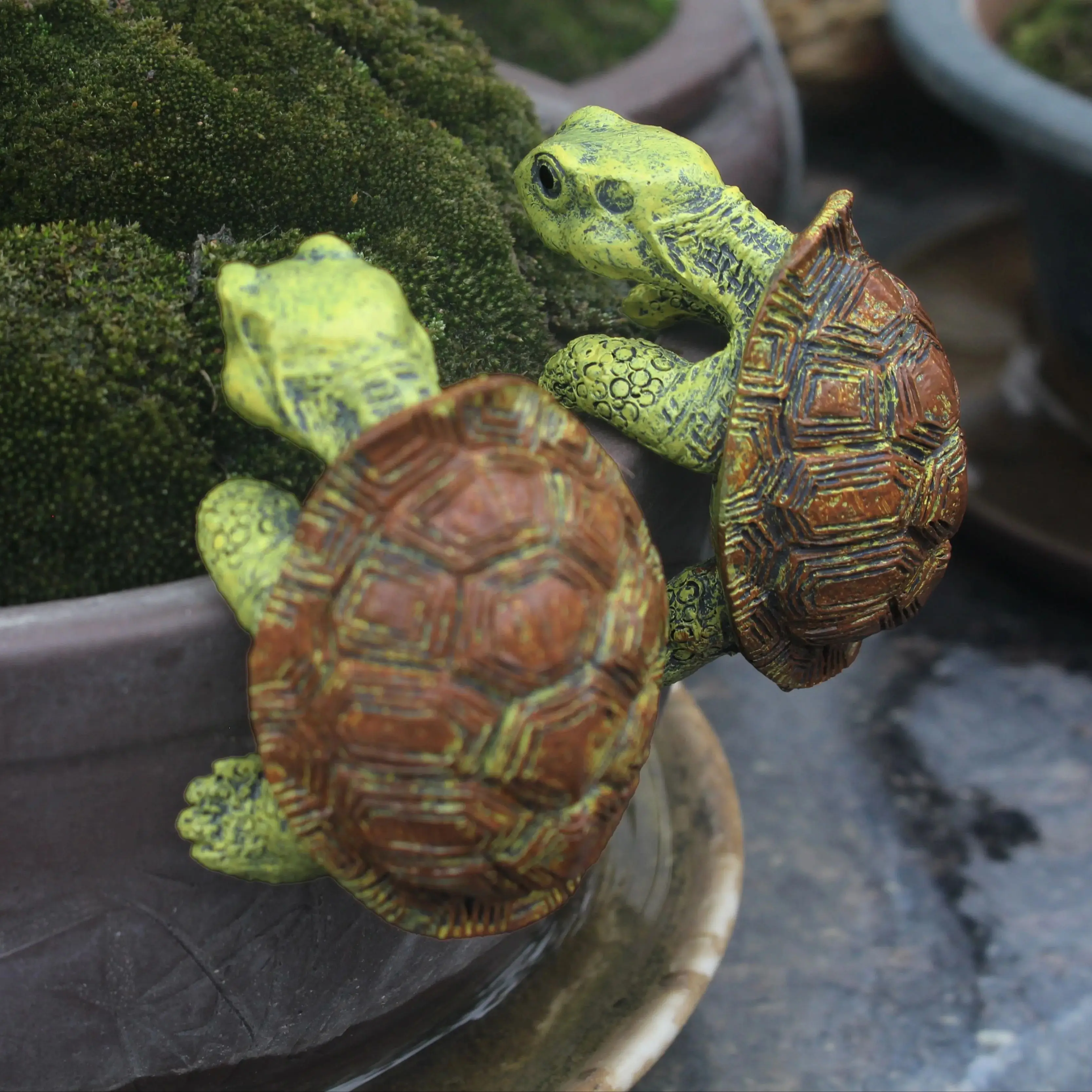 Charming Resin Turtle Statue for Versatile Indoor and Outdoor Decor