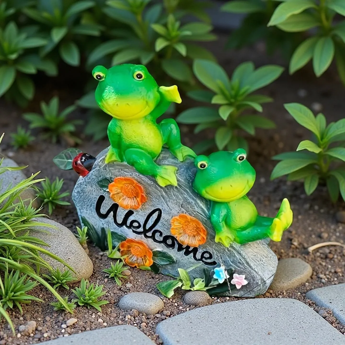 Welcome Frog Resin Statue Light 3