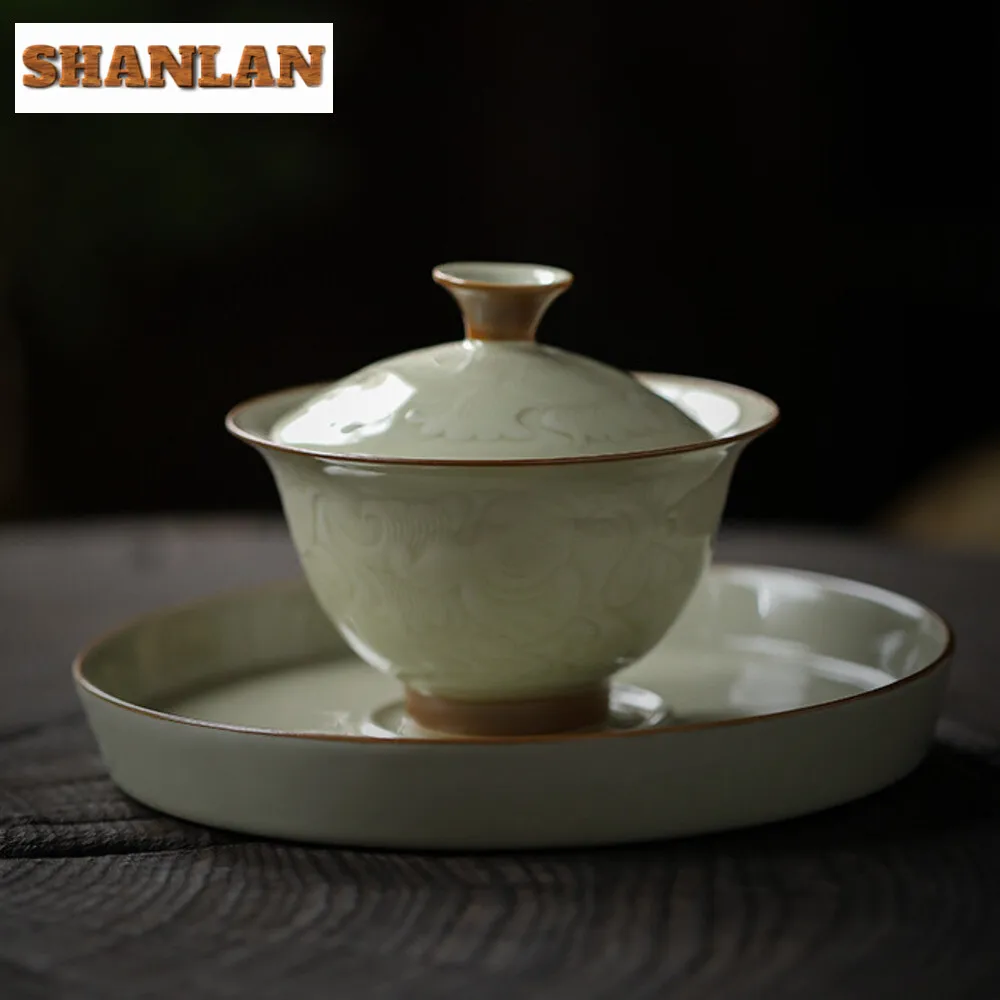 Chinese Honey Glazed Ceramic Gaiwan Vintage Relief Three Talented Tea Tureen Household Tea Maker Cover Bowl Drinkware Craft Gift