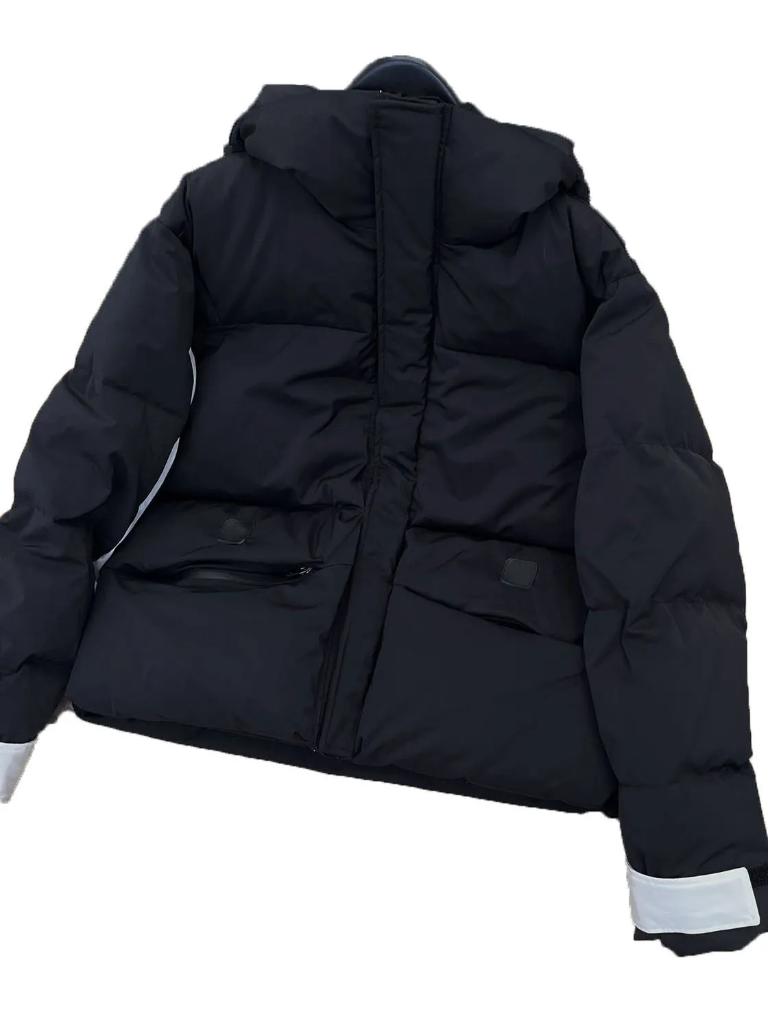 

Down jacket hooded loose version hit color splicing design warm and comfortable 2023 winter new 1204