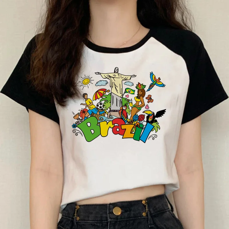 

Футболка мужская летняя белая с рисунком флага Бразилии