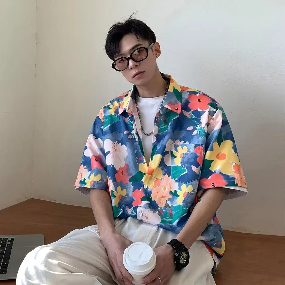 

2023 Couple Japanese Shirt Harajuku Oversized Short Sleeve Shirt for Men Women Hawaiian Print Flower Shirt Geometric Streetwear