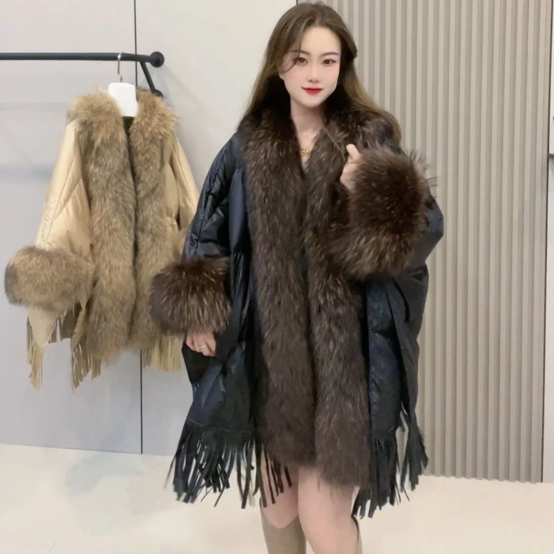 Raccoon Fur Collar Down Jacket Women 2024 Winter New High-End Fashion Mid-Length Cape Loose Long Sleeve Elegant Warm Coats