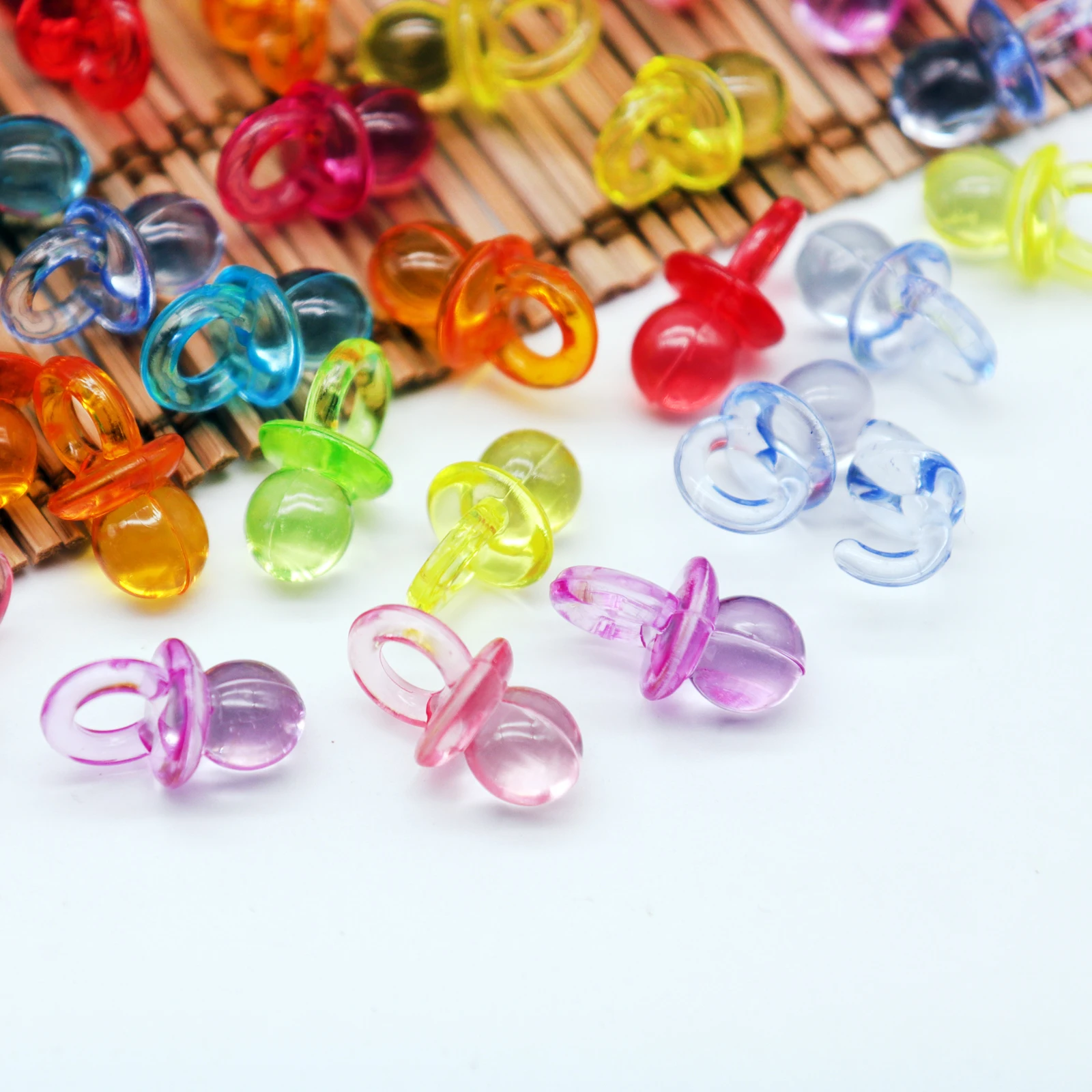 

50pcs/Lot Kids Party Dummy Nipple Baby Mini Pacifiers Feeding Dummies Soother Nipples Feeder Boys Girls Birthday Decorations