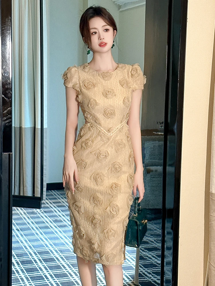 slim fit dress slacks FEMME ARISTOCRATE | GOLD LACE DRESS main image 1