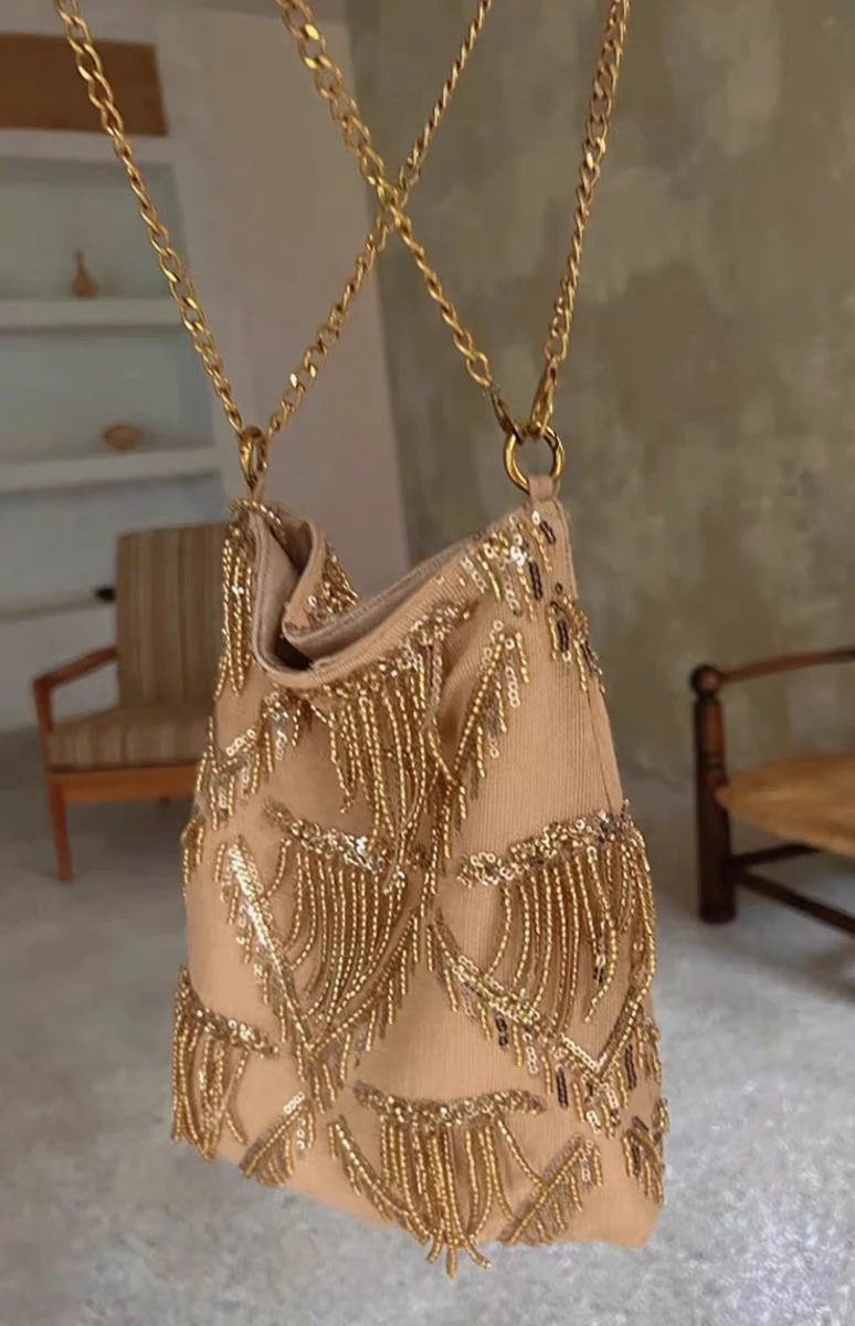 Fashion Dinner Bag Women's 2025 Spring New Sequined Fringed Portable Shoulder Bag Versatile Elegant Messenger Bag