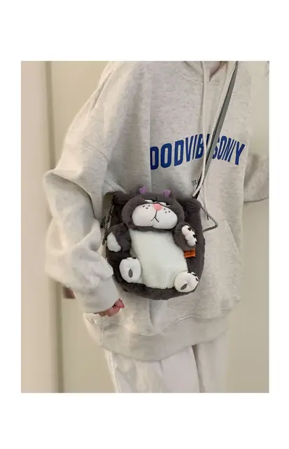 Disney dos desenhos animados japonês bonito lucifer gato mau cinderela  anime pelúcia mochila portátil cordão bolso meninas brinquedos sacos de  armazenamento - AliExpress