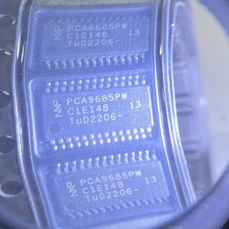 

PCA9685PW Original Genuine Chip Packing 28-TSSOP