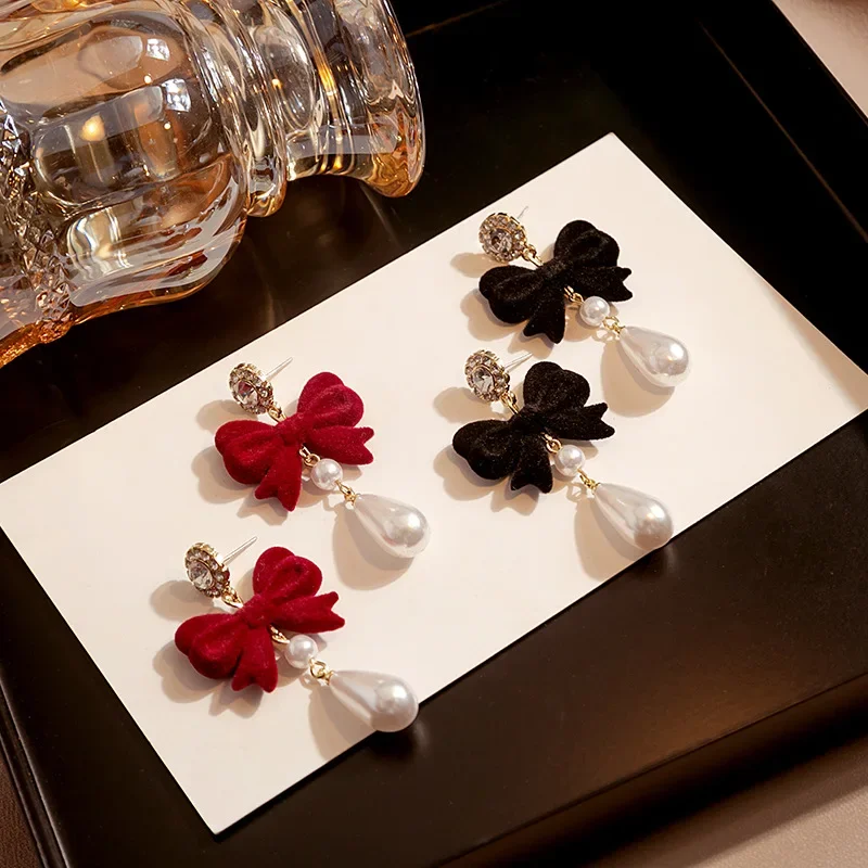 New Red Bow Knot Plush Pendant Drop Earring for Women Christmas Pearl Rhinestone Flocking Earrings Girls Xmas Jewelry Gifts