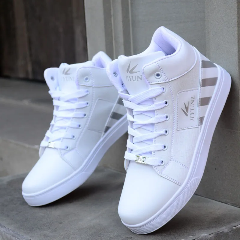 High-top Breathable Shoes Men Skateboard Shoes Sports Casual Leather Homme Waterproof Chaussure Sneakers Male casual sneakers