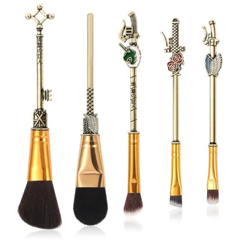 Attack on Titan Anime Make Up Brush Tool Pennelli per trucco Set Cosmetico professionale in polvere Ombretto Sopracciglio Bellezza Regali per le donne