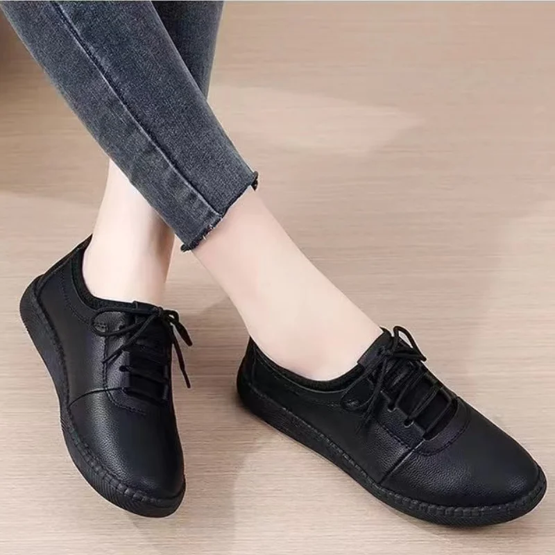 Women Casual Shoes 2023 Spring New Vintage Lace Up Soft Soled Non Slip Women Flats Oxford Shoes Soft Leather Woman Sports Shoes 4