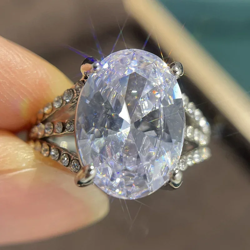 

Exquisite Luxury Silver Color Inlaid White Zirconia Ring Bridal Engagement Reception Wedding Memorial Jewelry