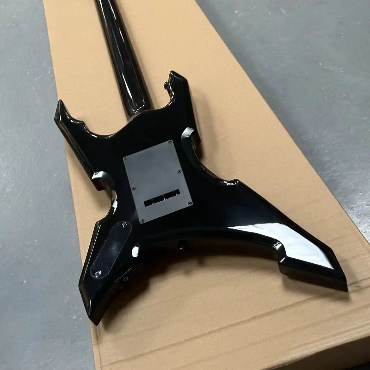 Jac k.s-on Electric Guitar black hardware OWN-brand