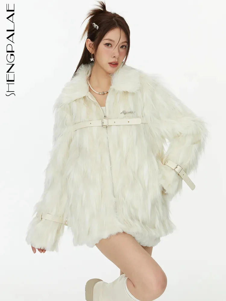 

SHENGPALAE Temperament Women Faux Fur Coat High End Lapel Belt Spliced Zipper Plush Cotton Padded Jacket Autumn 2024 New 5R7089