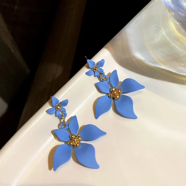 Elegant Blue Camellia Flower Dangle Earrings: A Bohemian Floral Delight