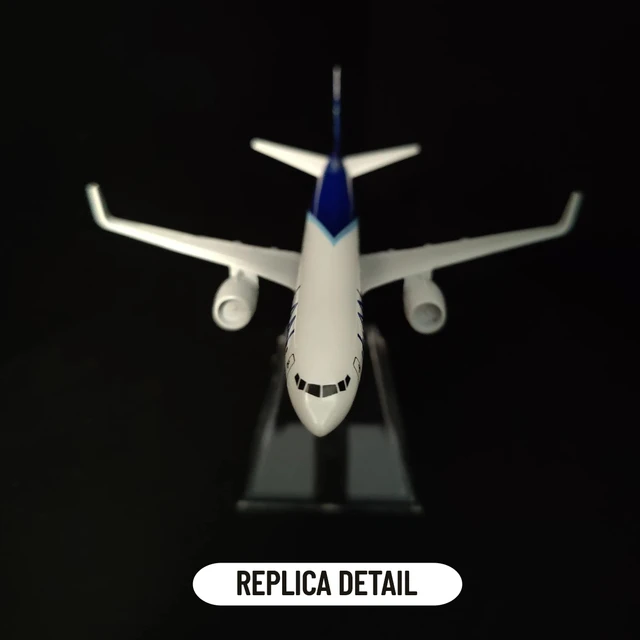 Scale 1:400 Metal Aircraft Replica 15cm Chile LAN B737 Boeing Airbus Airplane Diecast Model Kids Room Decor Gift Toys for Boy 6