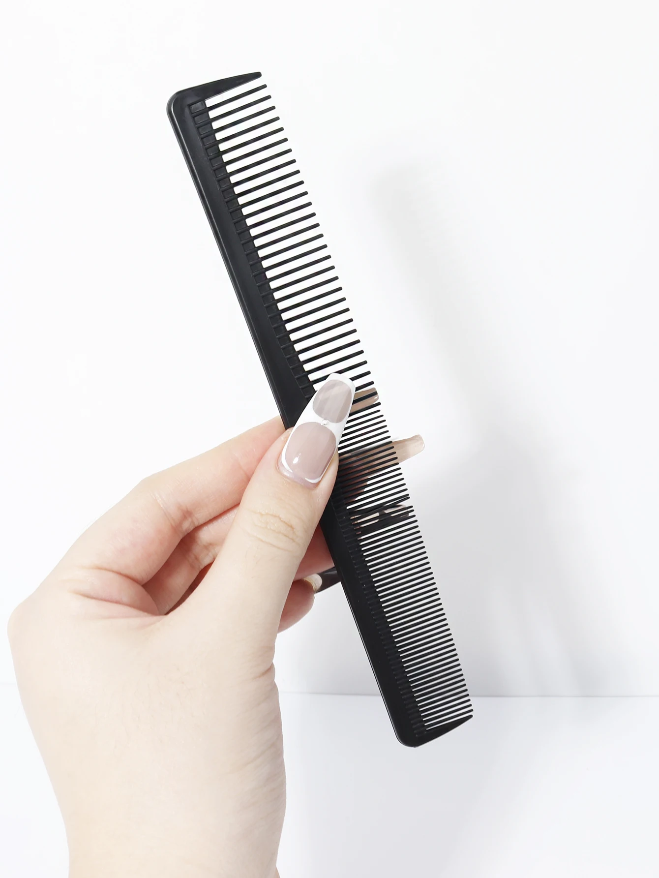 5pcs carbon fiber cutting comb, anti-static and heat-resistant, double-sided hair comb, suitable for all hair types 4