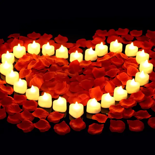 Bougies chauffe-plat LED en forme de cœur, 24/48 paquets, avec pétales de Rose artificiels, décorations de nuit romantiques pour anniversaire de mariage 1