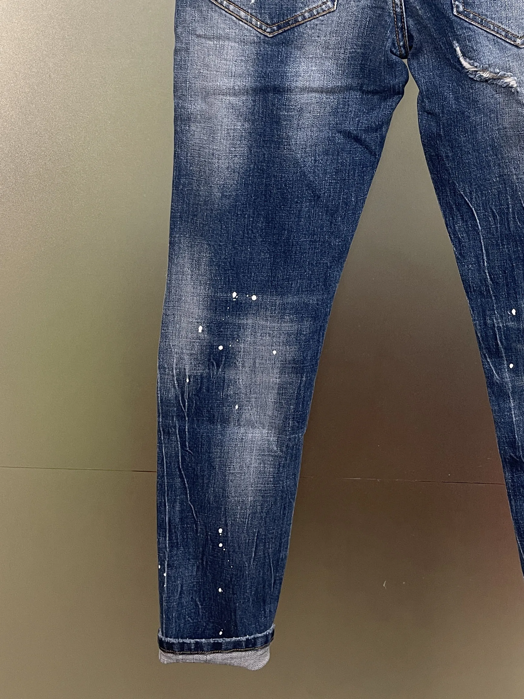 2024 Spring/Summer New D2 Jeans Men's Fashion Slim Fit Hot Drill Hole Patch Elastic Printed Feet Pants