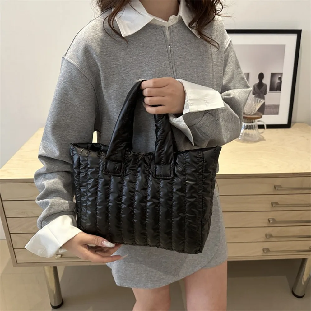 Borsa Tote Donna Grande Capacità 2026, Elegante Borsa a Mano alla Moda per Uso Quotidiano, Imbottita in Cotone e PU Tinta Unita, Casual - immagine 5