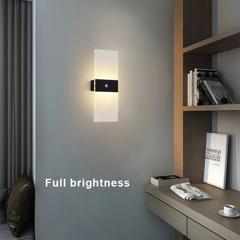 충전식 벽 램프 USB 충전 모션 센서 벽 조명 실내 조명 룸 장식 침대 옆 거실 침실 Sconces