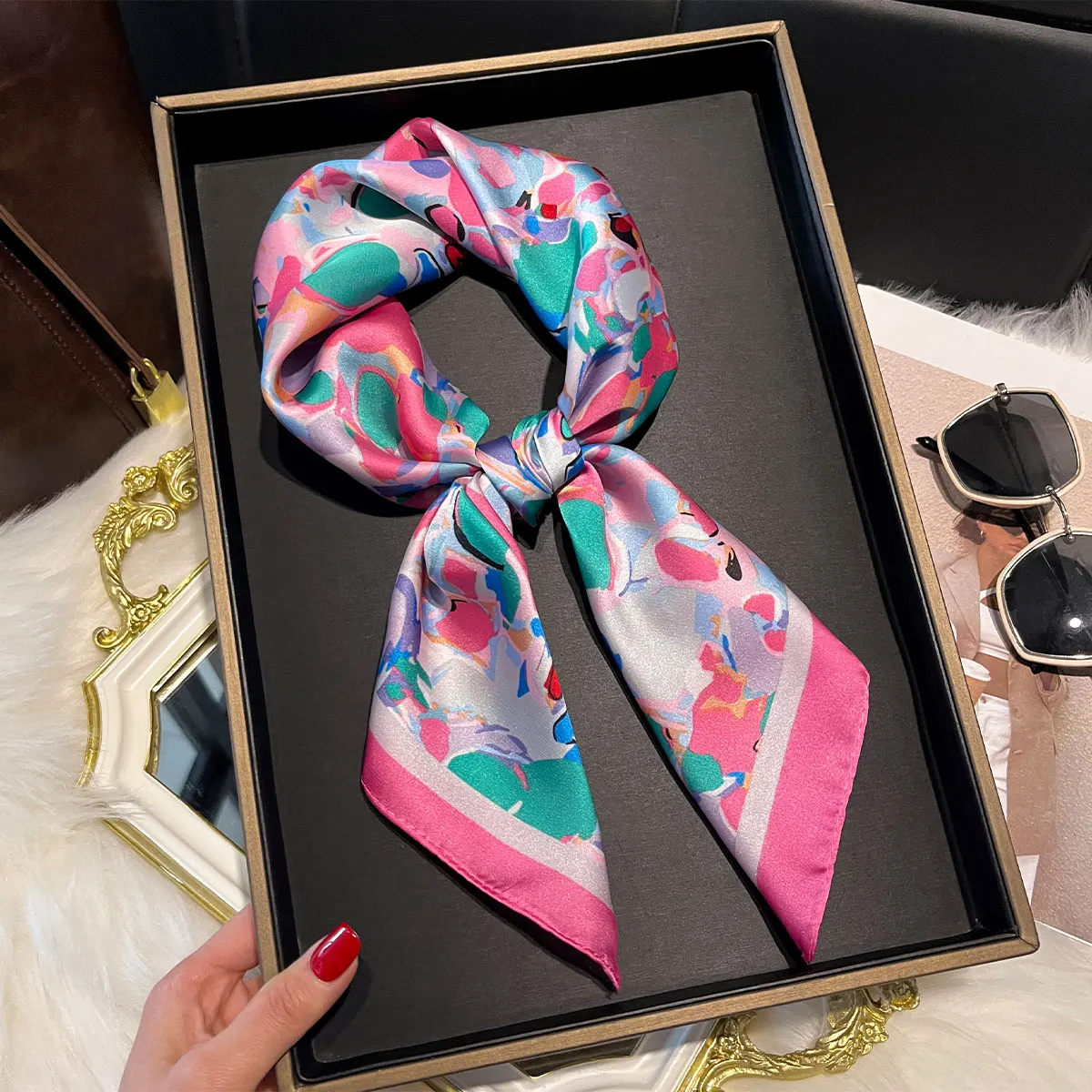 New Luxury Fashion Print 70*70cm Silk Square Scarf Women Soft Satin Hairband Neckerchief Tie Female Headband Foulard Bag Ribbon