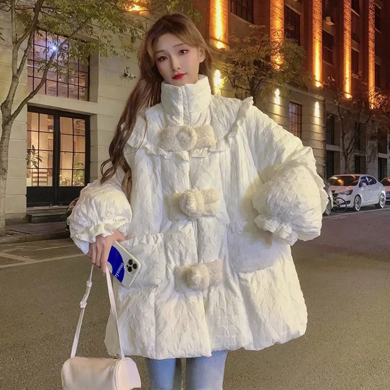 

2023 New Fashionable Winter Design Sense A Small Number of Down Cotton Clothes Women's Winter Coat Thick Loose White Cotton Coat