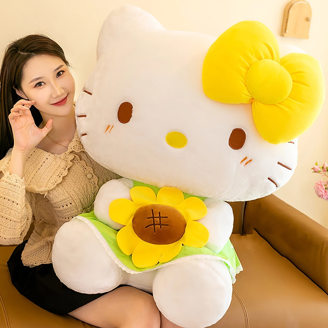 

60cm Cartoon Sanrio Hello Kitty Plush Toy Kawaii Sunflower KT Cat Plush Soft Stuffed Doll Big Size Cute Cushion Pillow Girl Gift