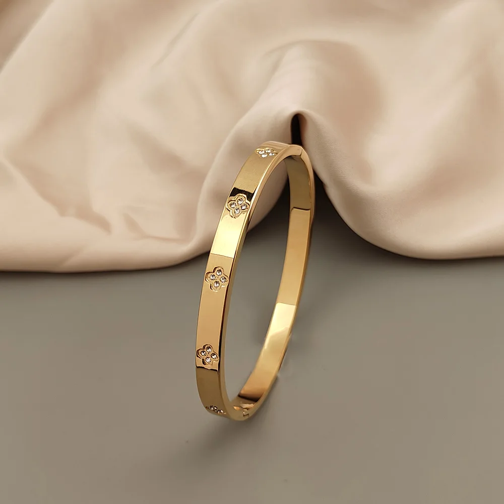 Classic Four Leaf Clover O Shape Stainless Steel Gold Plated Bracelet, High Quality Waterproof Jewelry, Wedding Party Jewelry 4