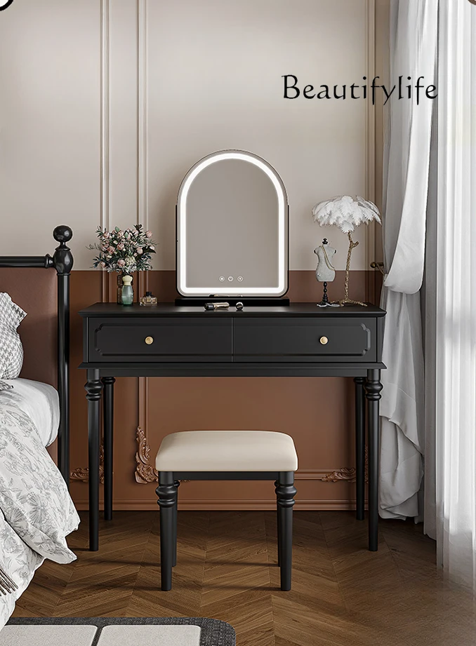 

American-Style Retro Solid Wood Dressing Table and Chair