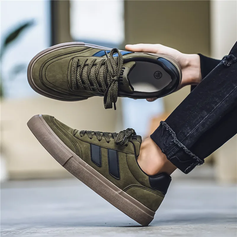 HKDQ Vintage Men's Sneakers Fashion Comfortable Suede Vulcanized Shoes For Men Street Classic Design Lace-up Casual Sneakers Men 4