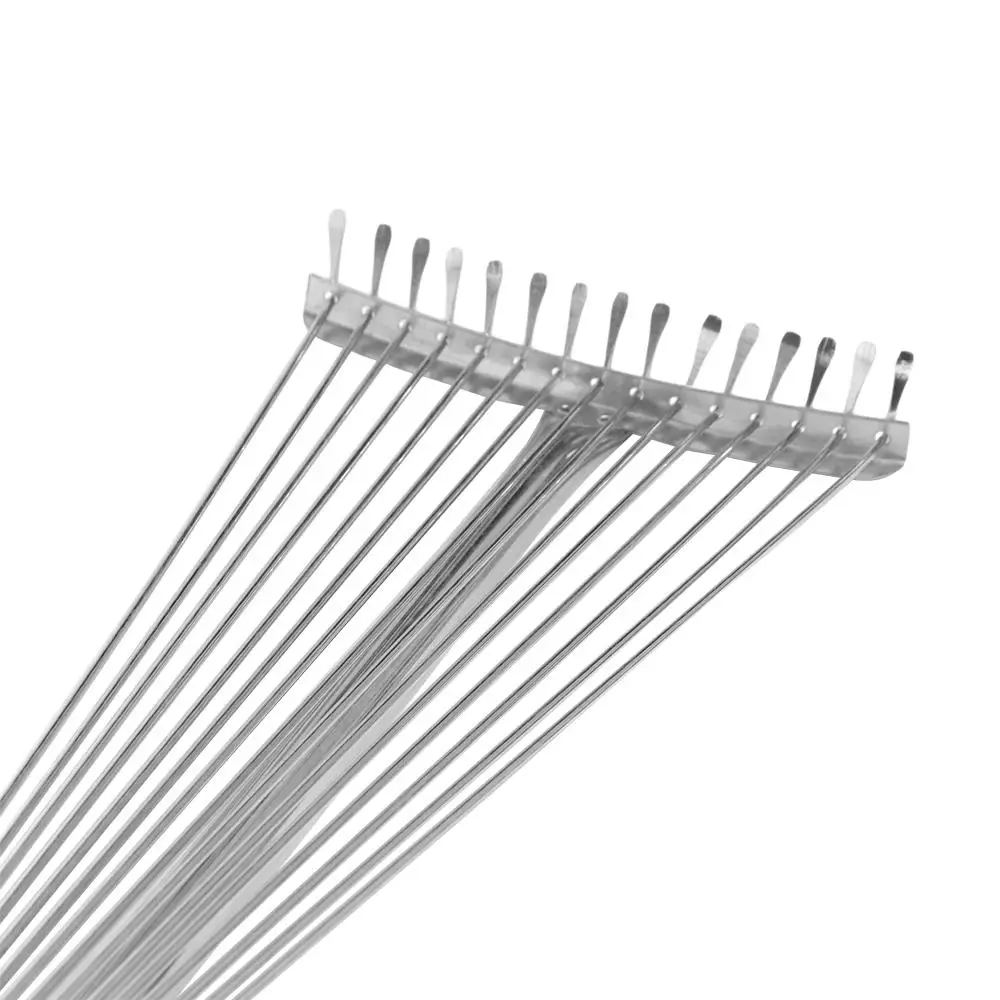 Garden Leaf Rake Expandable Cleaning Leaves Sticks and Debris Telescoping Handle Lightweight for Flower Beds Roof Gardening Yard 2