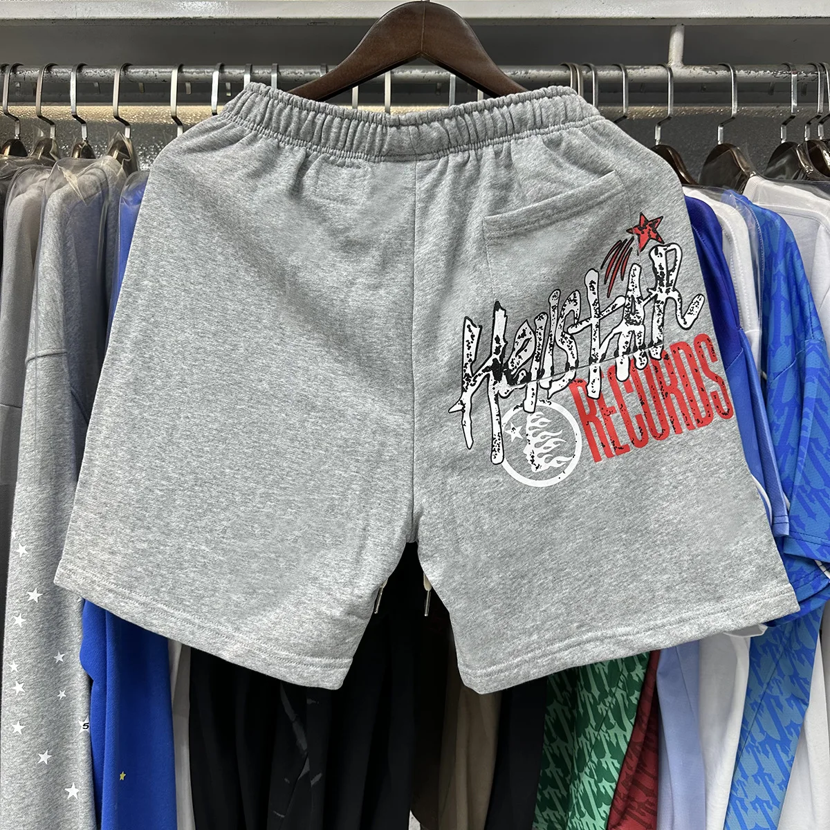 Slide image e12c80fbdcec48239403665d482ba95f