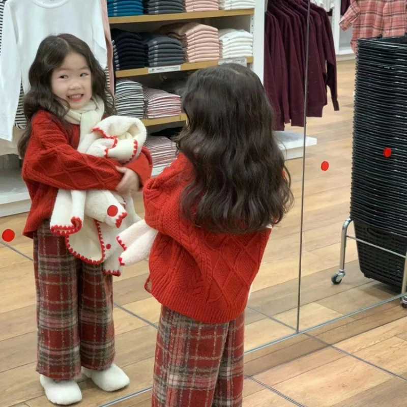 

Children Korean Version Sweater 2023 Winter New Small and Medium-sized Children New Year Outfit with Plush Plaid Casual Pants