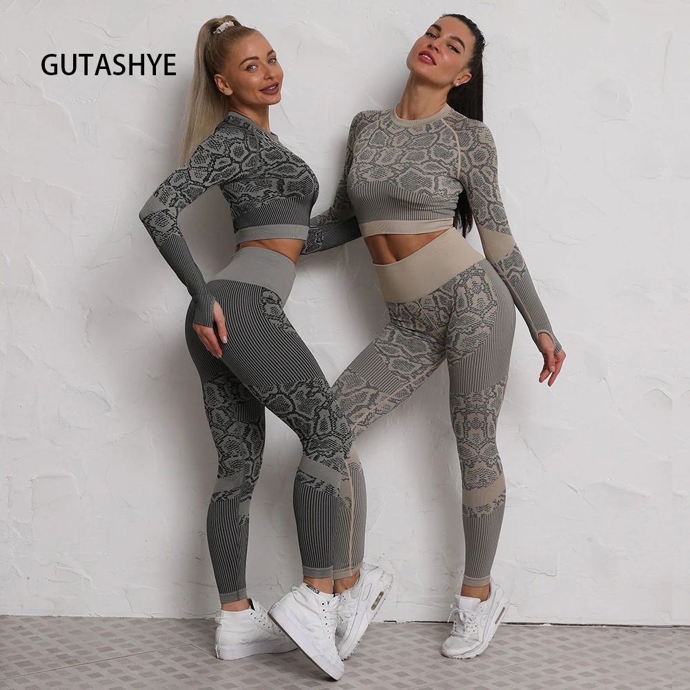 

Guta Seamless Knitted Yoga Clothes Women Workout Gym Sports Long Sleeve Sports Suit Corset Tight Hip Lifting Yoga Clothes Set