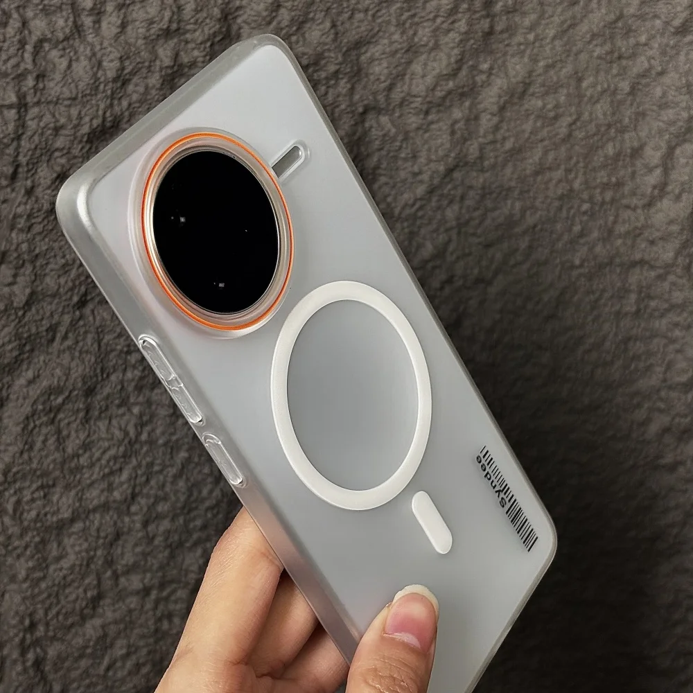 Ultra-Thin Matte Magnetic Wireless Charging Case - Clear Plastic Cover
