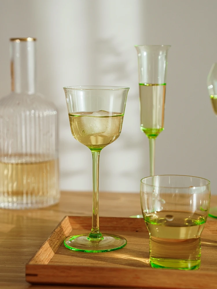 https://ae01.alicdn.com/kf/S3b40426d019346e4bf2ed0b5a90b6432z/Emerald-Green-Champagne-Goblets-Crystal-Glass-Cup-Red-Wine-Glasses-Delicate-Small-Crystal-Glasses-Cocktail-Liquor.jpg