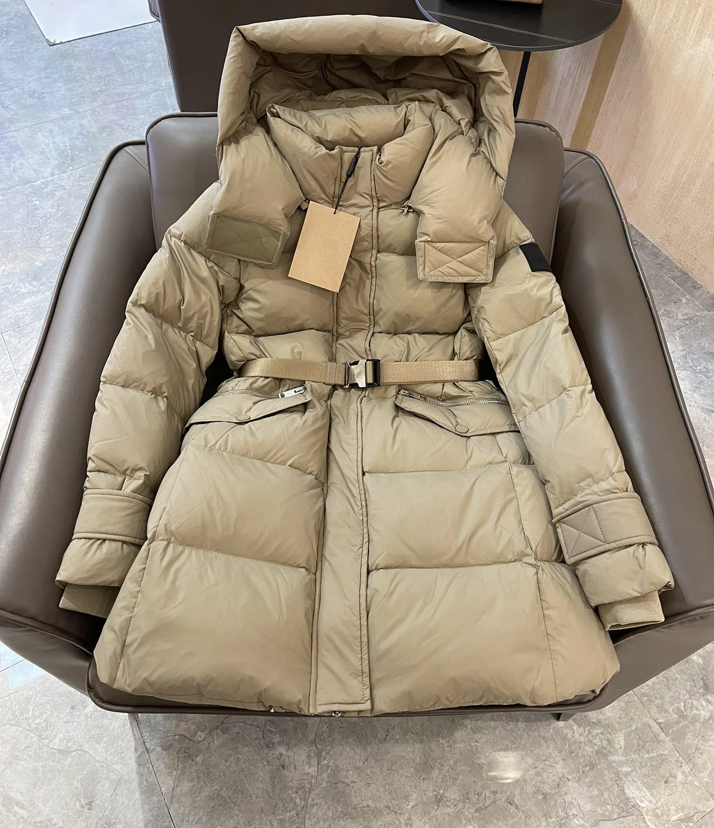 

2023 Women's Clothing Fashion belt slimming down jacket Autumn Winter New 1208